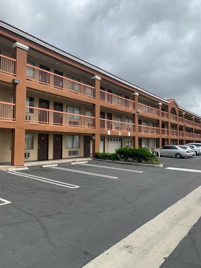 Grand Park inn Baldwin Park Exterior foto
